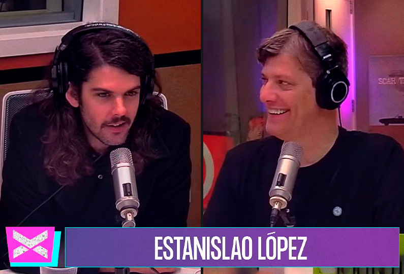 Estanislao López talking to Mario Pergolini during an interview on Radio Vorterix